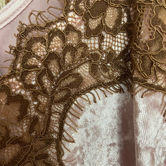 Large Pink Cami - Picture 8 of 13